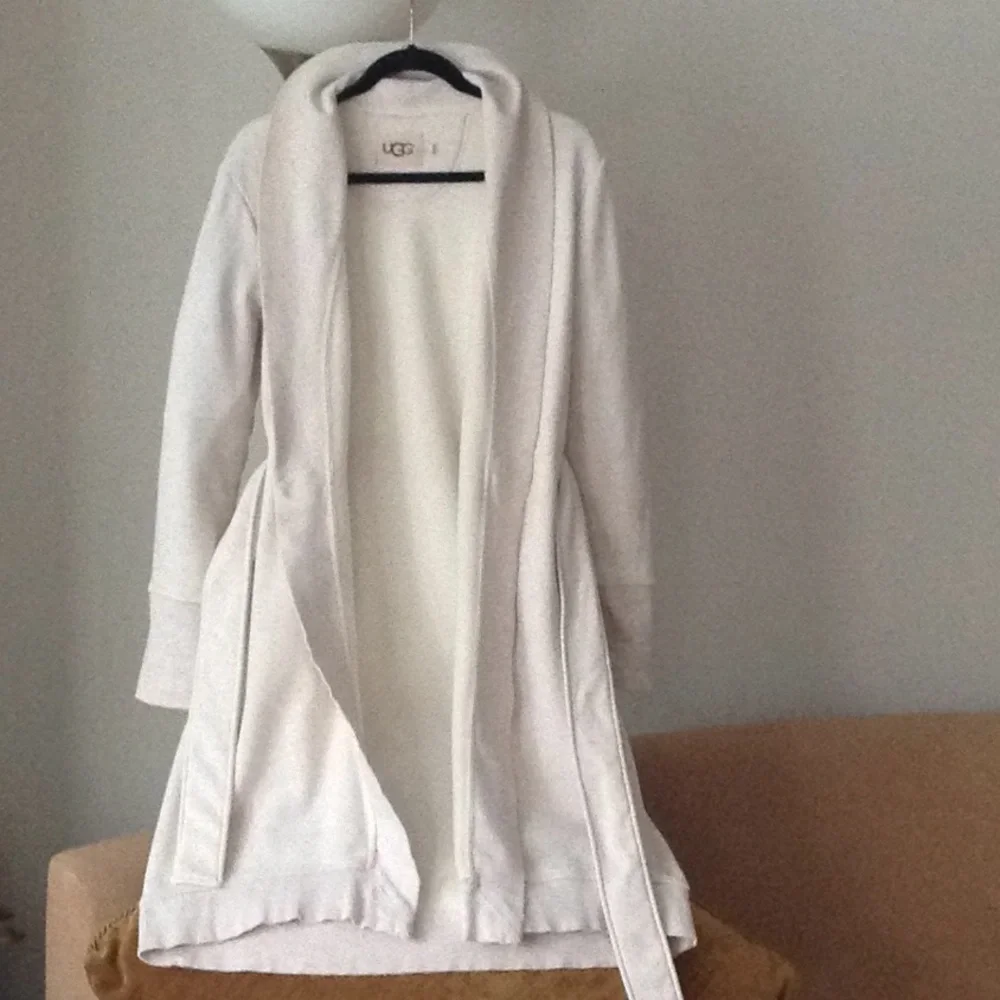 🔥🔶🔥 Uggs - Oversized 'Ivory' Weekender Robe - Picture 4 of 10